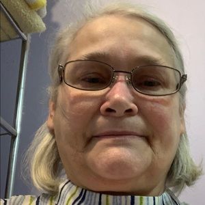 Meet your Posher, Cathy